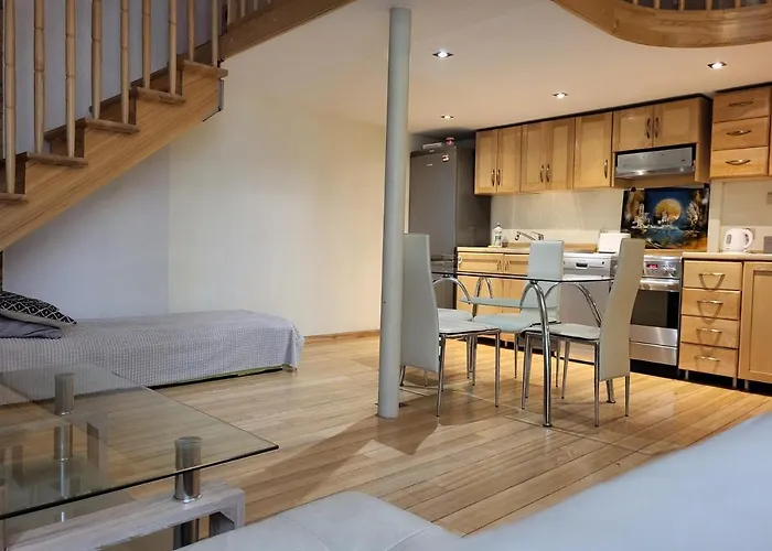 Dwupoziomowy Apartament Hoza