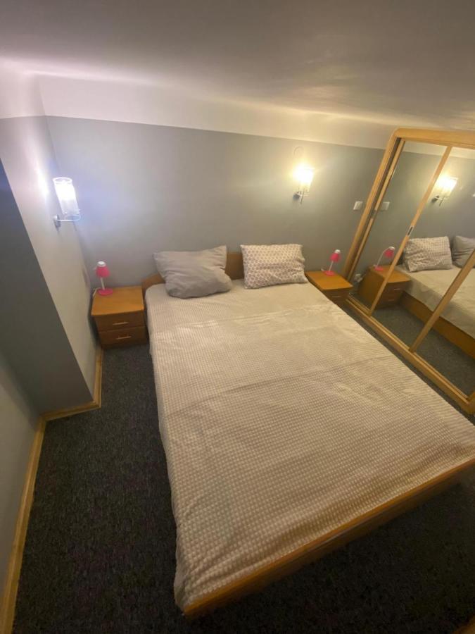 Leilighet Dwupoziomowy Hoza Warszawa