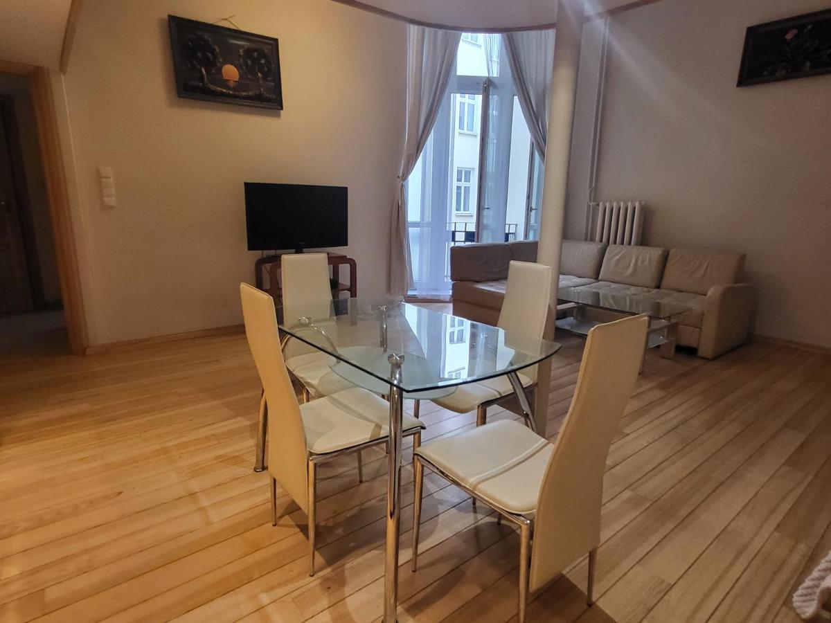 Apartment Dwupoziomowy Hoza Warsaw